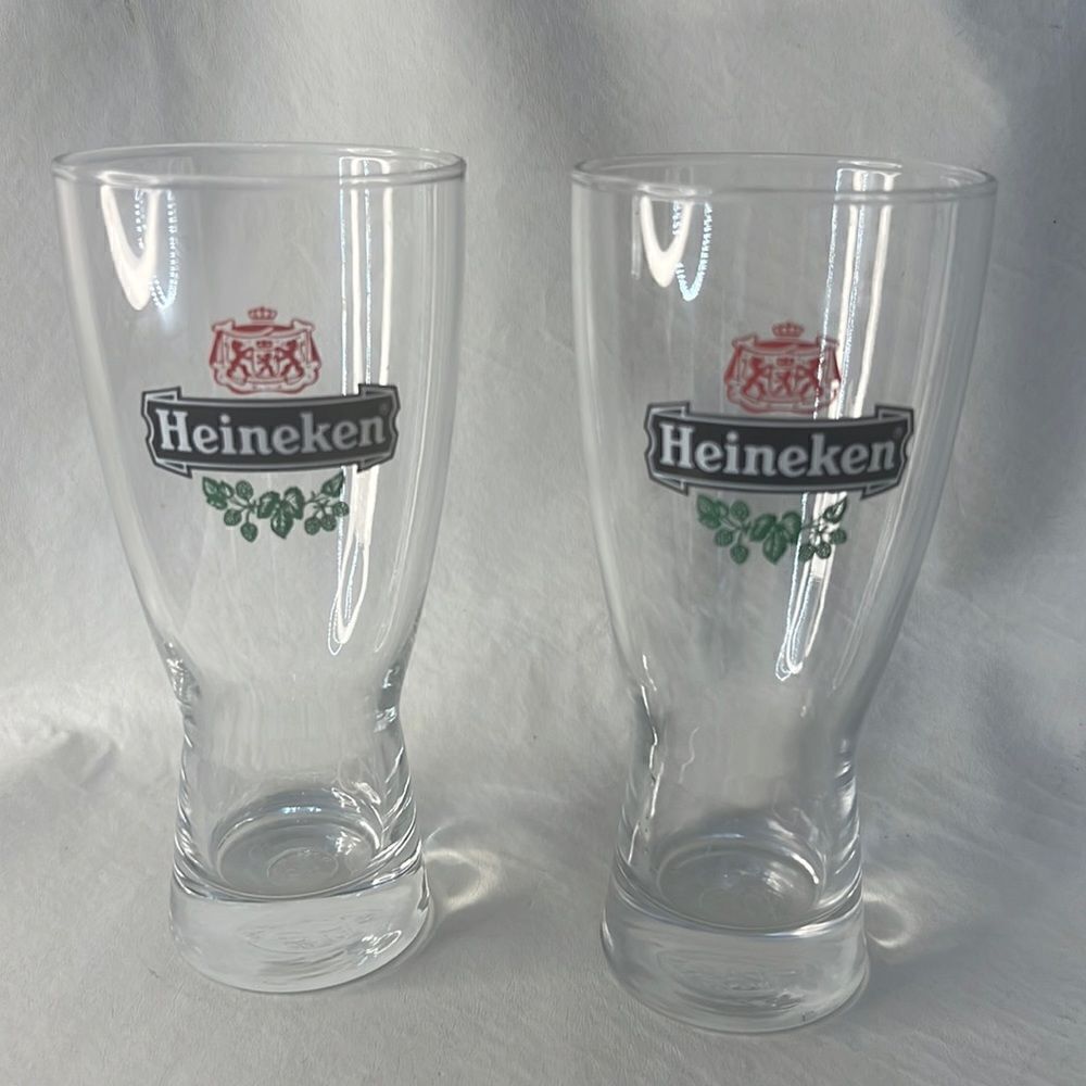 Heineken Beer Glasses Set 2 Red Black Green 12 Oz Each 6 1/2 In Tall 3 In Wide